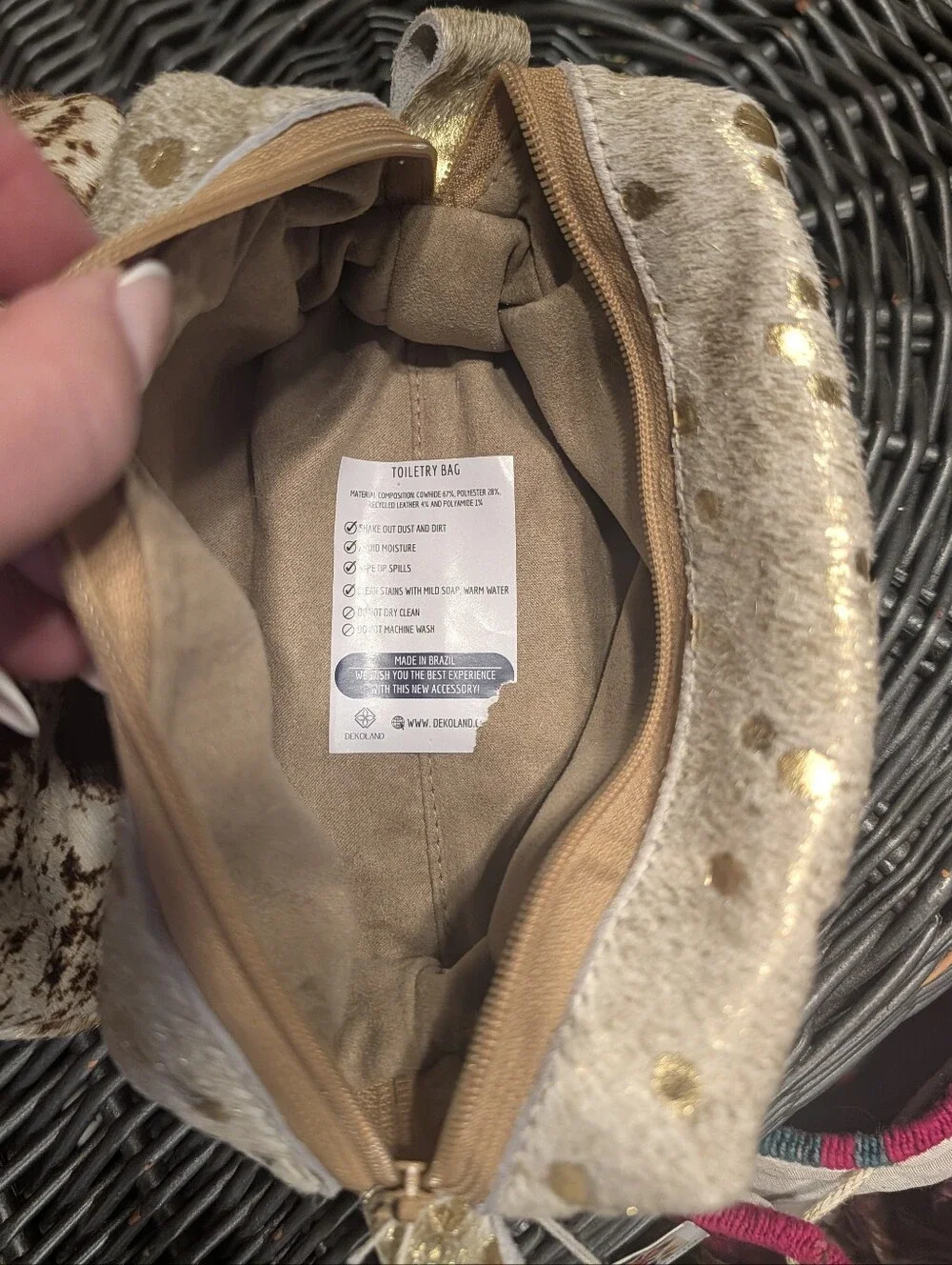 Deckoland World Traveler Cow Hide Toiletry Bags Lot Natural, Metallic & Dyed